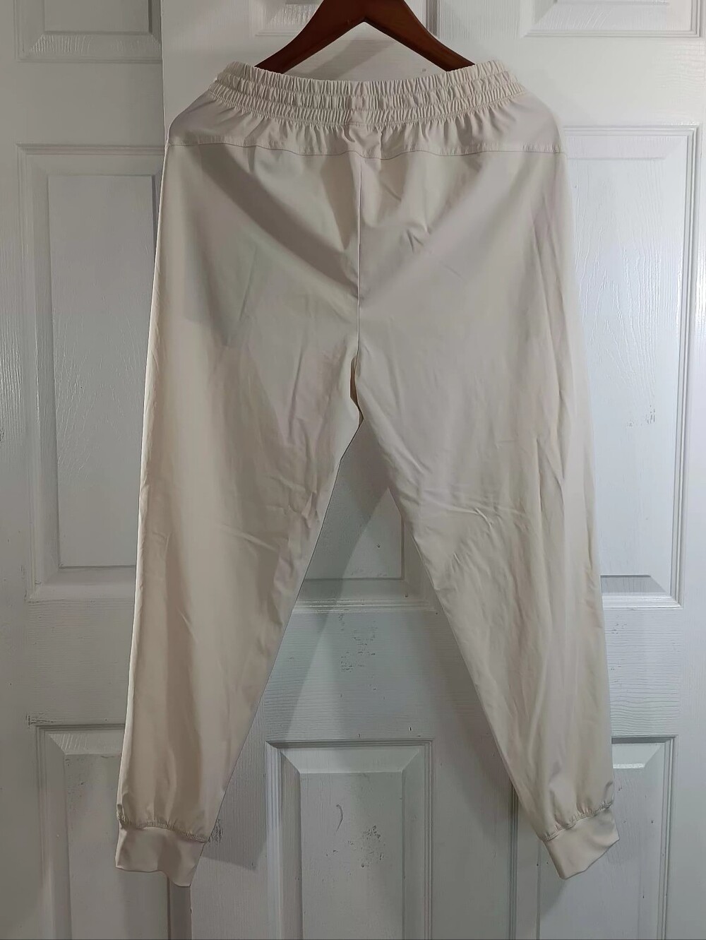Old Navy High Rise Sleektech Joggers - Picture 5 of 9